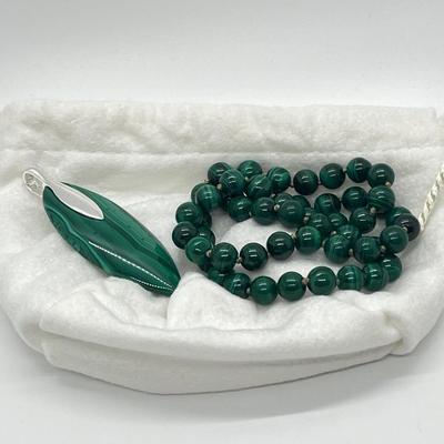 LOT 69: Sterling Silver & Malachite Marquise-Shaped Enhancer on 18