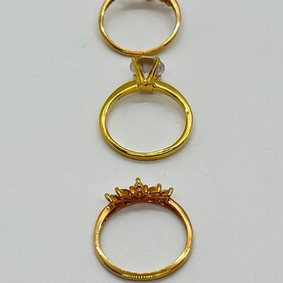 LOT 97: Three 14K Gold Stacking Rings - Size 7 - 5.72 grams total weight