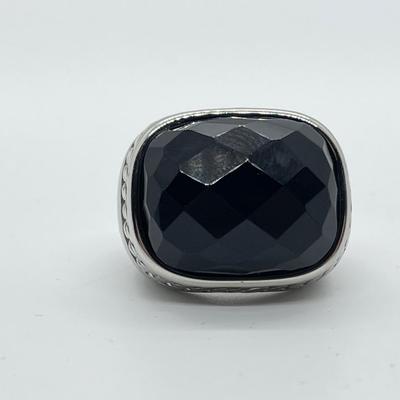 LOT 106: Steel By Design Stainless Steel & Faceted Onyx Gemstone Rectangle Ring - Size 6