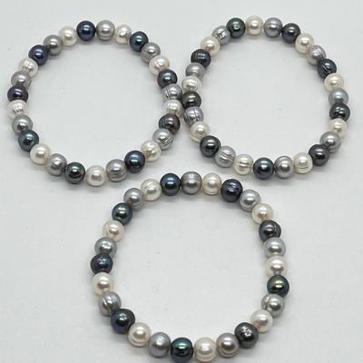 LOT 108: Set of Three Honora Pearl Stretch Bracelets