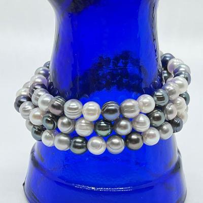 LOT 108: Set of Three Honora Pearl Stretch Bracelets