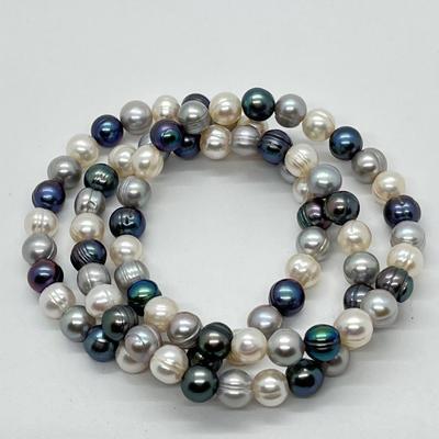 LOT 108: Set of Three Honora Pearl Stretch Bracelets