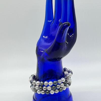 LOT 108: Set of Three Honora Pearl Stretch Bracelets