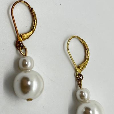 LOT 110: Simulated Pearl Necklace (18" + 3" Ext.) & Two Pair of Matching Earrings