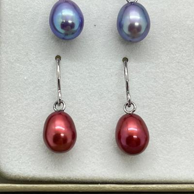 LOT 112: Set of 6 Cultured Pearl Drop Earrings by Honora