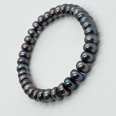 LOT 113: Honora Cultured Freshwater Pearls Set - 18" Necklace. Stretch Bracelet, Pierced Stud Earrings