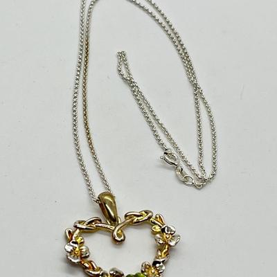 LOT 114: Sterling Silver Shamrock Heart Pendant w/ Peridot