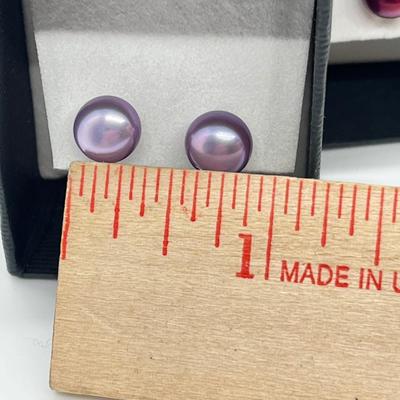 LOT 119: Two Pairs of Honora Cultured Pearl Stud Earrings