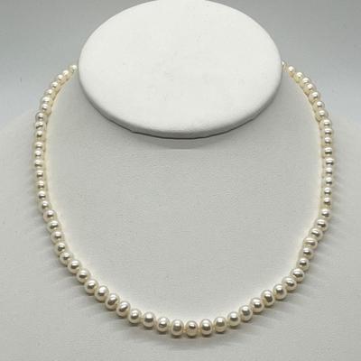 LOT 123: Lee Sands Cultured Pear 18" Necklace and Earrings Set