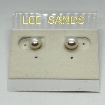 LOT 123: Lee Sands Cultured Pear 18