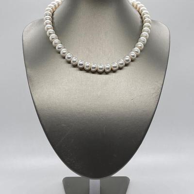 LOT 131: Honora 10mm Rondel Cultured Freshwater Pearl 17" Necklace