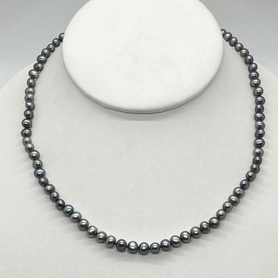 LOT 142: Lee Sands Cultured Pearl 18" Necklace and Earrings Set