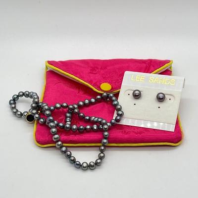 LOT 142: Lee Sands Cultured Pearl 18" Necklace and Earrings Set