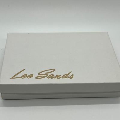 LOT 142: Lee Sands Cultured Pearl 18" Necklace and Earrings Set