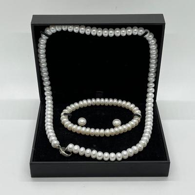 LOT 147: Honora Cultured Freshwater Pearl Three Piece Wardrobe Set - 18" Necklace, Stretch Bracelet, Stud Earrings