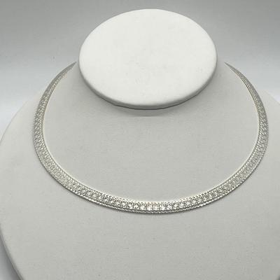 LOT 165: Sterling Silver 18" Diamond Cut Herringbone Necklace 23 gtw