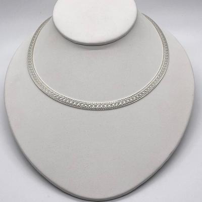 LOT 165: Sterling Silver 18" Diamond Cut Herringbone Necklace 23 gtw