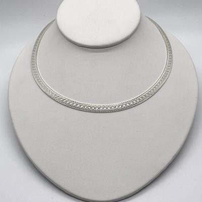 LOT 165: Sterling Silver 18" Diamond Cut Herringbone Necklace 23 gtw