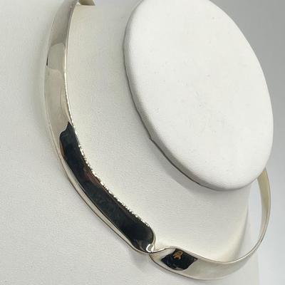 LOT 167: Sterling Silver Collar Necklace Marked 925 GV - 37.9 gtw