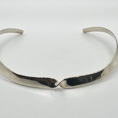 LOT 167: Sterling Silver Collar Necklace Marked 925 GV - 37.9 gtw