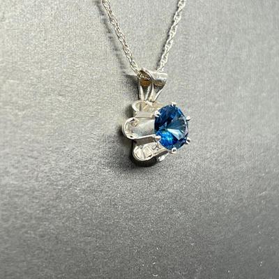 LOT 173: Diamonique CZ 925 Pendant on Sterling Silver 18" Chain
