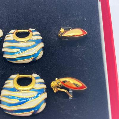 LOT 186: Kenneth Jay Lane Interchangeable Earrings - Pierced and Clip-On