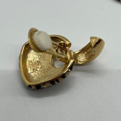 LOT 186: Kenneth Jay Lane Interchangeable Earrings - Pierced and Clip-On