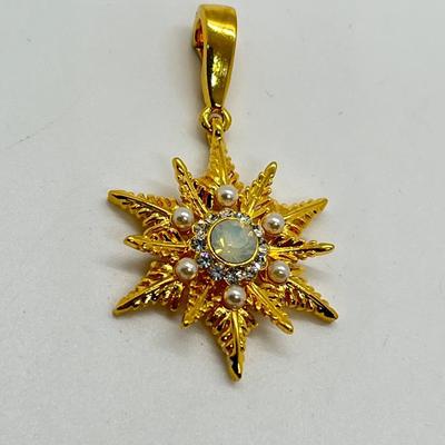 LOT 197: Nolan Miller Omega 18" Necklace with Slide Pendant Trio
