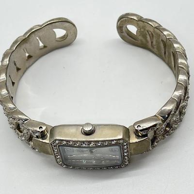 LOT 200: Six Beaded Stretch Bracelets & Isaac Mizrahi Fashion Watch (Needs Battery - No Boxes)
