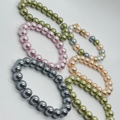 LOT 200: Six Beaded Stretch Bracelets & Isaac Mizrahi Fashion Watch (Needs Battery - No Boxes)