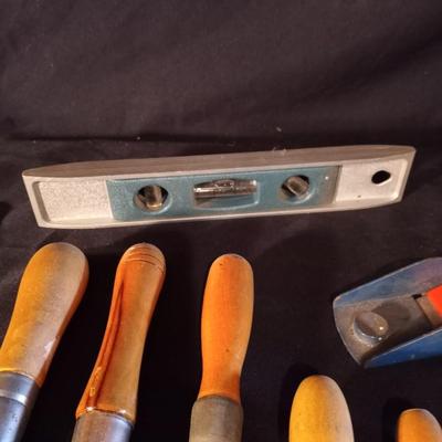 LOT 21 SET OF FILES-LEVEL-WOOD LEIGH-HAND TOOLS