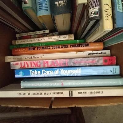 LOT 29 HARDBACK BOOKS