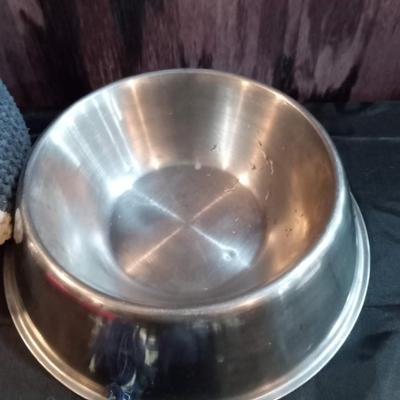 LOT 69  DOG BOWLS AND TOYS