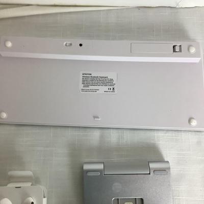 K1328 APPLE Headphones, Tablet Wireless Keyboard, & Stand