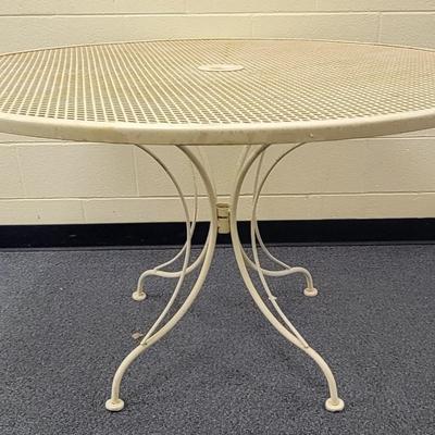7 Pc Iron Patio Set