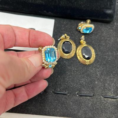 Lot of Costume Earrings & Rings