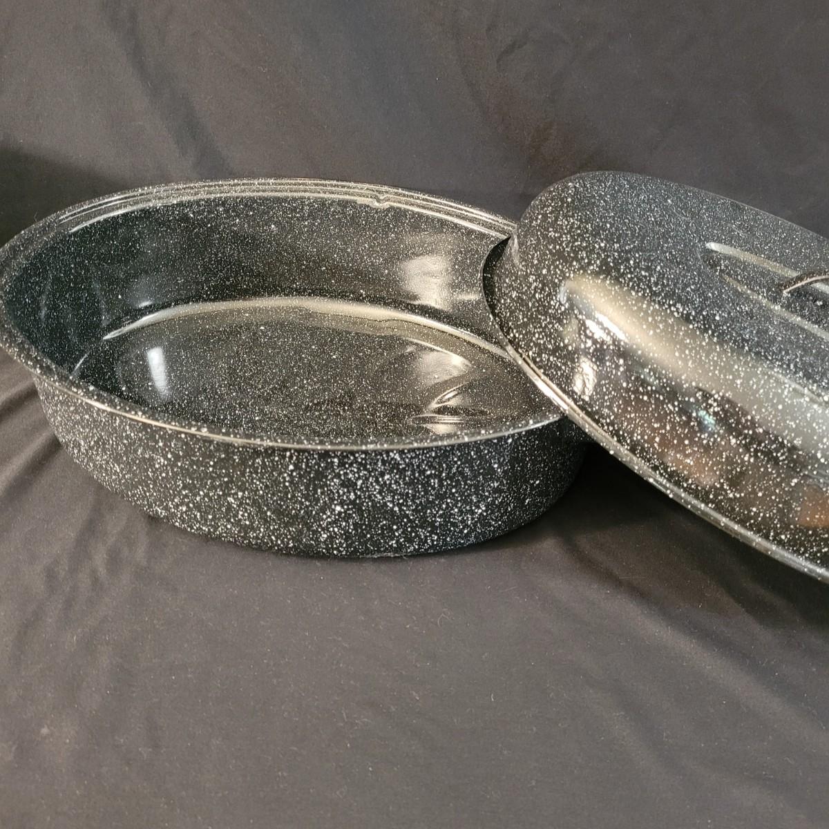 Enamel Stock Pot and Roasting Pan (KDW)