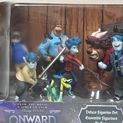 DISNEY ~ Pixar ~ Onward Deluxe Figurine Set