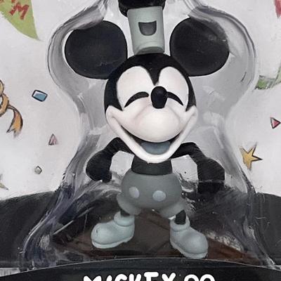 DISNEY ~  Beast Kingdom ~ Mickey 90 Mini Egg Attack Series