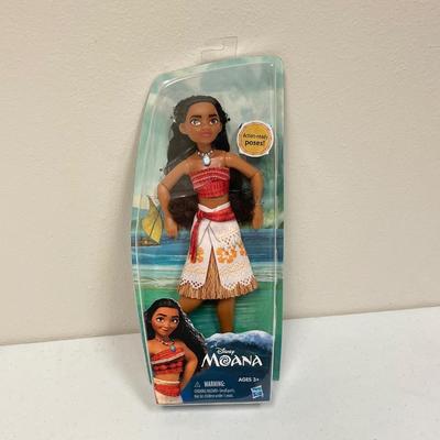 DISNEY ~ Moana Of Oceania Doll