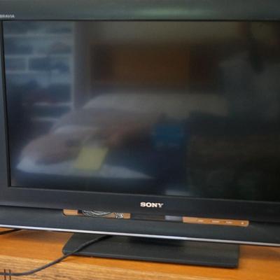 SONY BRAVIA FLAT SCREEN TV 32"