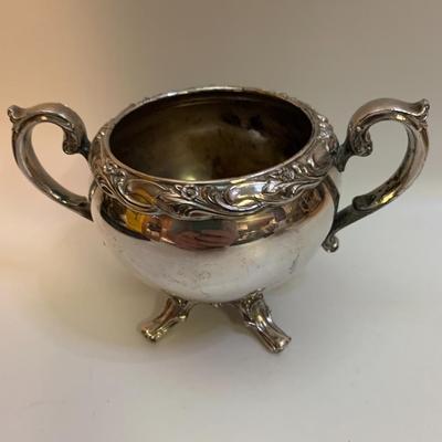 Rogers and Bro Exquisite Silver plated Creamer and Sugar Bowl Trade Mark 4604 & 4605 - each 6â€ wide x 4â€ high approx