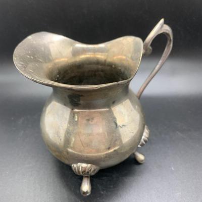 Vintage Silver Plated Tea Set with F. B. Rogers Pot, creamer, sugar and tray - See pics