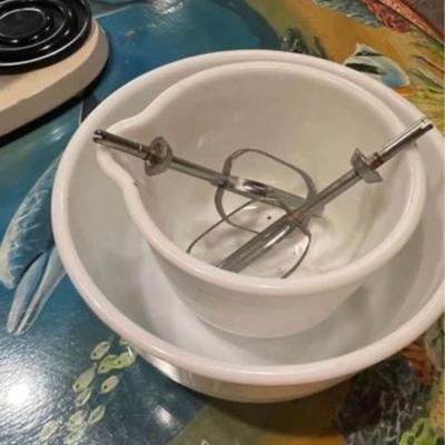 Vintage 50â€™s General Mills Betty Crocker standing mixer with milk glass bowls