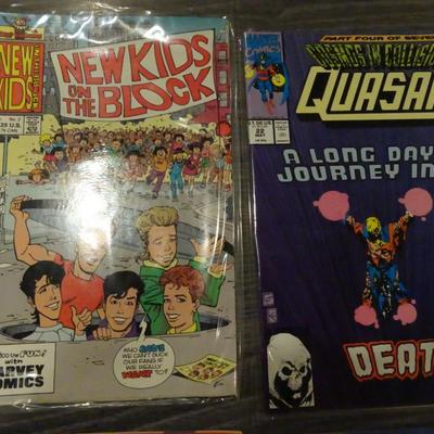 LOT 93 COMIC BOOKS