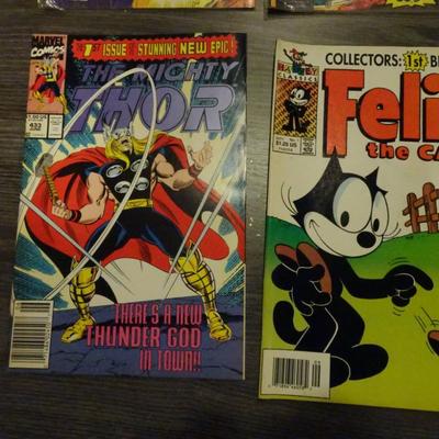 LOT 100. COMIC BOOKS