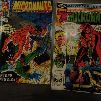 LOT 102.  COMIC BOOKS