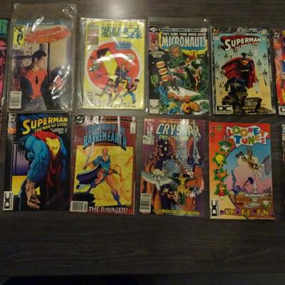 LOT 104. COMIC BOOKS