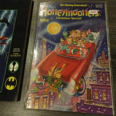 LOT 105.  COMIC BOOKS