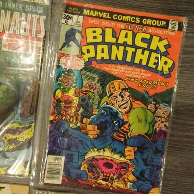 LOT 111. COMIC BOOKS